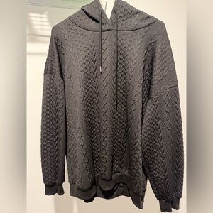 Women’s patterned hooded shirt. Size 1XL.